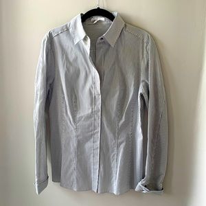 Women’s BOSS blouse. NWT